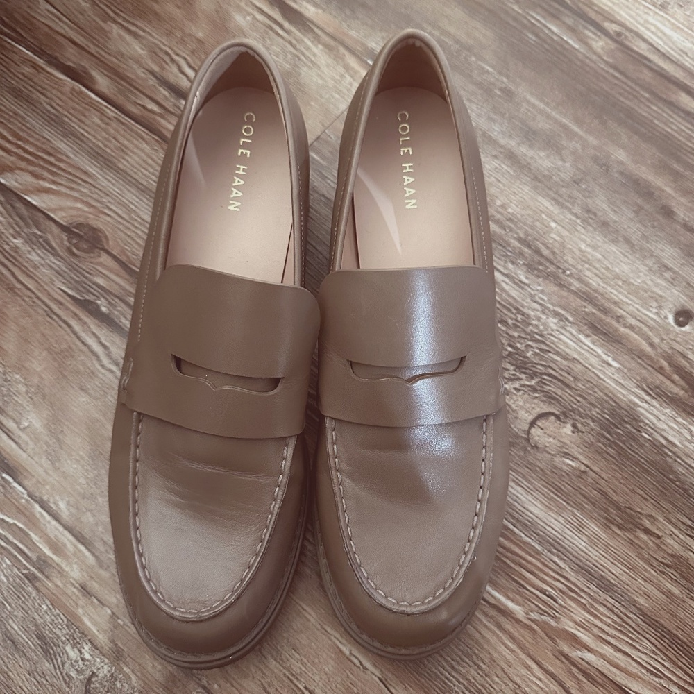 🆕 COLE HAAN Camea Lug Leather Loafer- Irish Coffee / Mushroom Size 10